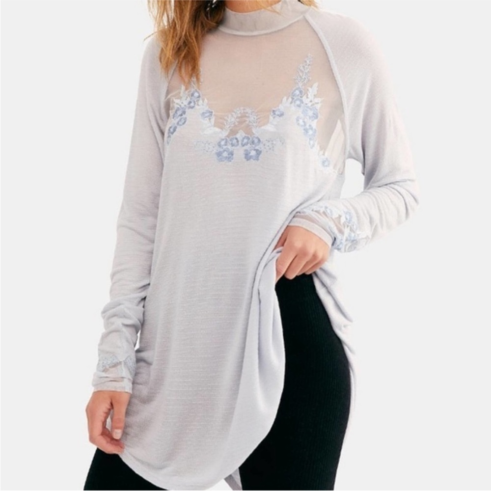 Free People Saheli Embroidered Mock Neck Top – Glacier Ice – XS (NWT)